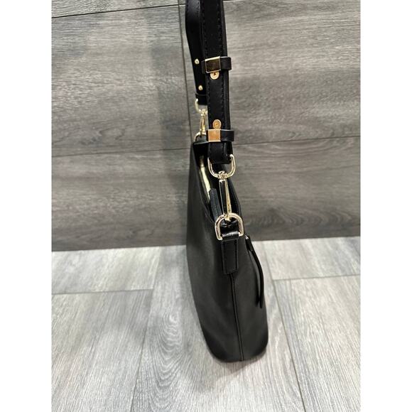 Dooney & Bourke Saffiano Black Leather Zip Crossbody Shoulder Bag B000478 - Picture 5 of 16